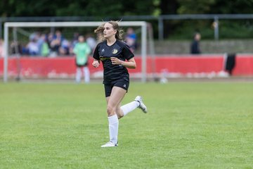 Bild 395 - Loewinnen Cup
